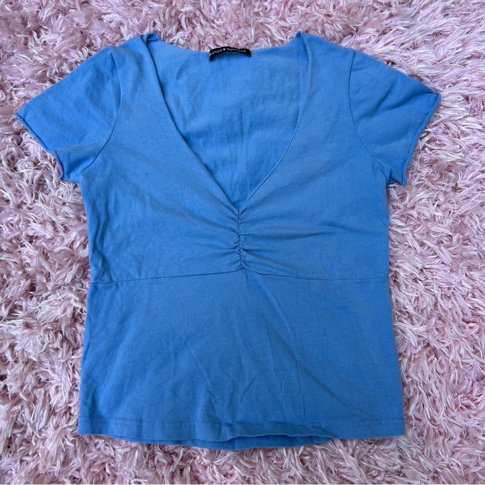 brandy melville blue “gina” ruched baby tee, one size/small